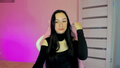 Snapshot of arina_meow19 chatting on 10.20.25 arina_meow19 online show from 10.20.25