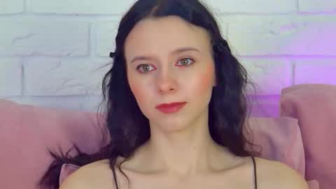 Arinakubrick online show from 01.14.26