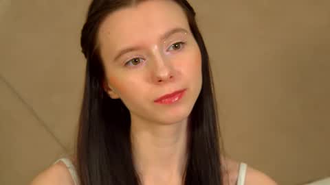 Arinakubrick online show from 04.14.26