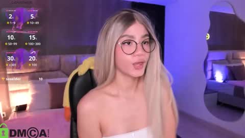 Ari  online show from 10.11.25