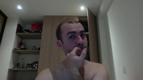 aristi11 online show from 12.04.24