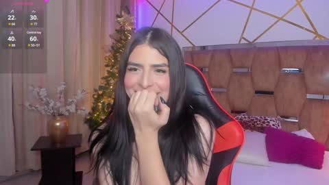 Ariadna online show from 12.16.24