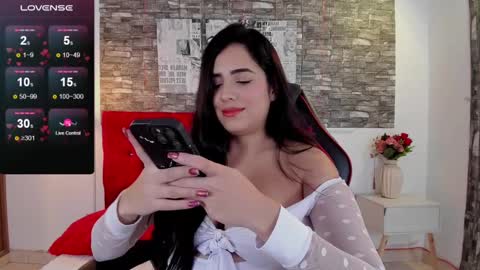 Snapshot of arith_sandoval_sc chatting on 02.25.25 ARITH SANDOVAL online show from 02.25.25