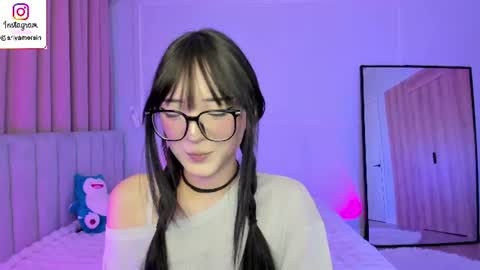 Snapshot of ariya_star chatting on 06.18.26 Ariya online show from 06.18.26