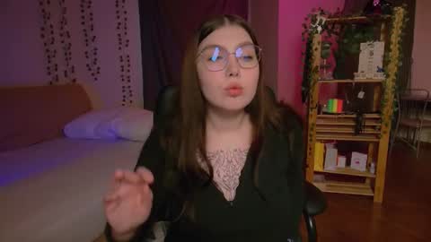 Astrid online show from 11.23.25