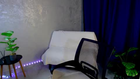 Arlana online show from 11.20.25