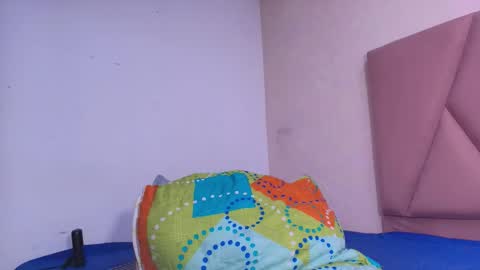 Snapshot of arleth_1 chatting on 10.31.25 Arleth online show from 10.31.25