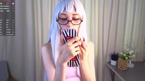 Kate online show from 10.10.25