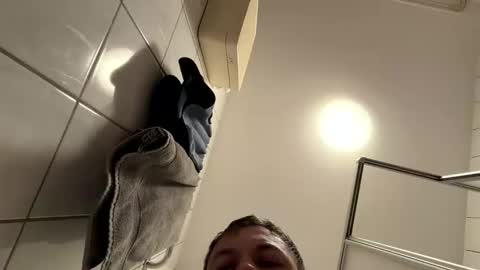 armyskater32 online show from 04.01.26