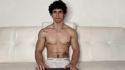 Snapshot of arnold_black69 chatting on 12.05.24 arnold black online show from 12.05.24