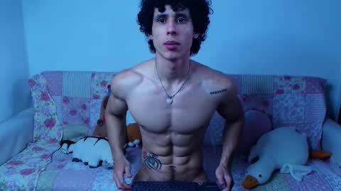 Snapshot of arnold_black69 chatting on 02.10.25 arnold black online show from 02.10.25