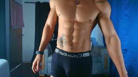 Snapshot of arnold_black69 chatting on 04.04.26 arnold black online show from 04.04.26