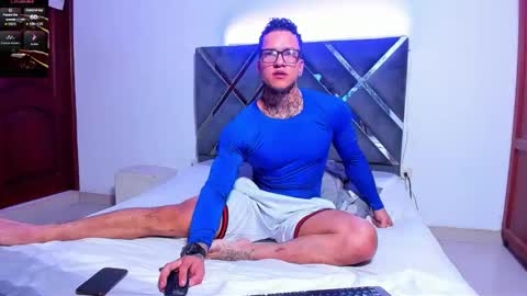 arnold sexy hot98 online show from 11.10.25