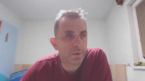 Snapshot of aromannn chatting on 12.27.24 aromannn online show from 12.27.24