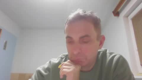 Snapshot of aromannn chatting on 02.09.25 aromannn online show from 02.09.25