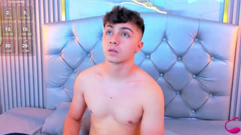 Snapshot of aron__cooper chatting on 01.18.25 aron__cooper online show from 01.18.25