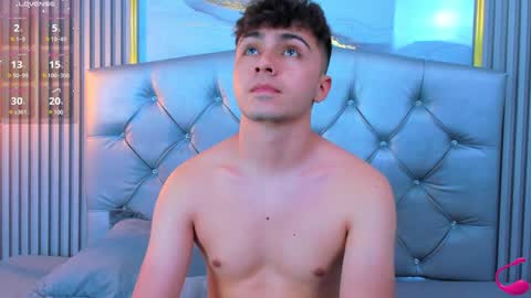 Snapshot of aron__cooper chatting on 01.19.25 aron__cooper online show from 01.19.25