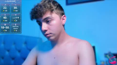 Snapshot of aron__cooper chatting on 02.16.25 aron__cooper online show from 02.16.25