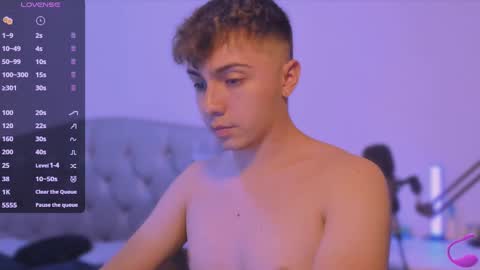 Snapshot of aron__cooper chatting on 02.22.25 aron__cooper online show from 02.22.25