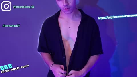 Snapshot of aron__cooper chatting on 10.03.25 aron__cooper online show from 10.03.25