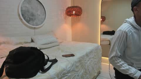 ARON BOLT online show from 02.07.26