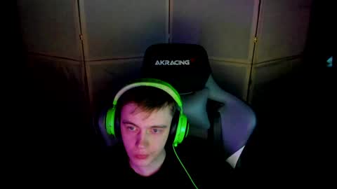 Snapshot of aron_neall chatting on 01.21.25 biggest penis  online show from 01.21.25