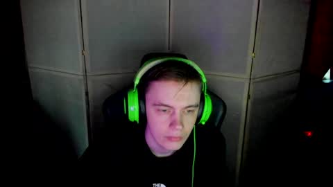 Snapshot of aron_neall chatting on 01.23.25 biggest penis  online show from 01.23.25