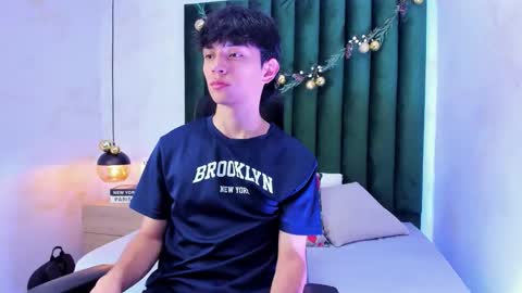 Aron online show from 12.21.25