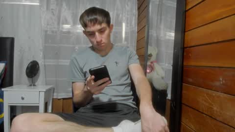 Snapshot of arongfranco chatting on 02.14.25 Aron G Franco online show from 02.14.25