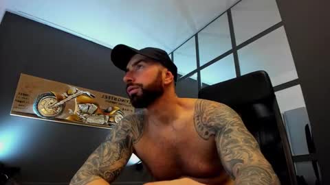 AronGrant online show from 12.02.24