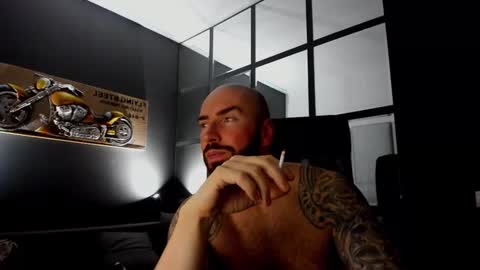 AronGrant online show from 12.04.24