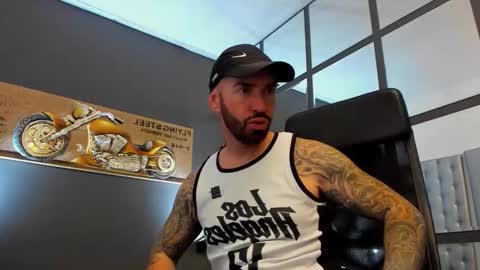 AronGrant online show from 10.02.25