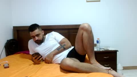 Snapshot of aronmiller404 chatting on 09.15.25 aronmiller online show from 09.15.25