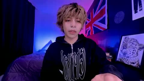 Aaron  online show from 06.09.26
