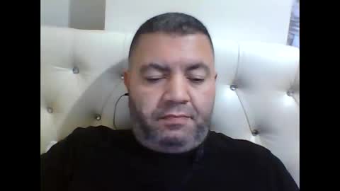 Snapshot of arsenica chatting on 11.16.25 arsenica online show from 11.16.25