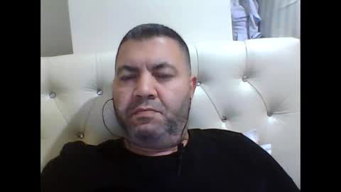 Snapshot of arsenica chatting on 11.16.25 arsenica online show from 11.16.25