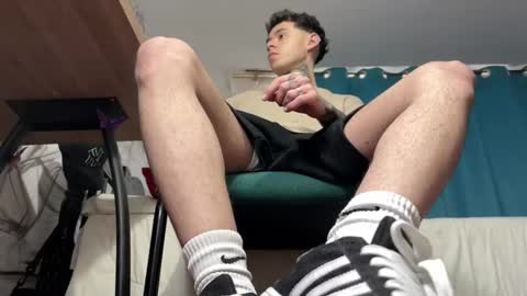   online show from 01.06.25