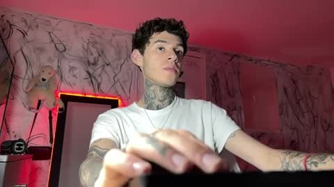   online show from 02.03.25