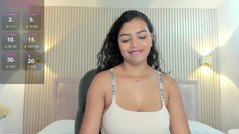 Snapshot of arteemisaa chatting on 10.07.25 arteemisaa online show from 10.07.25