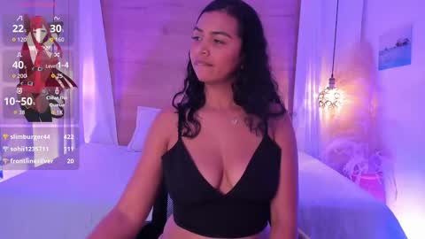 Snapshot of arteemisaa chatting on 10.18.25 arteemisaa online show from 10.18.25