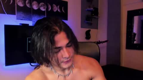 I AM HERE online show from 06.05.26