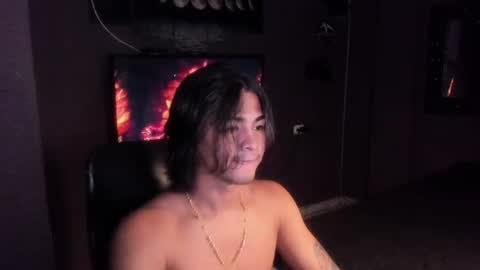 I AM HERE online show from 08.05.26