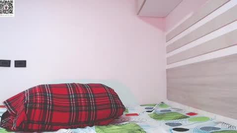 arthur_jamess online show from 01.25.25