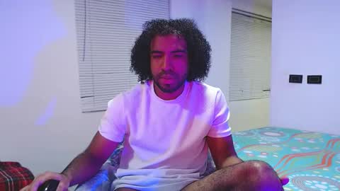 arthur_jamess online show from 09.28.25