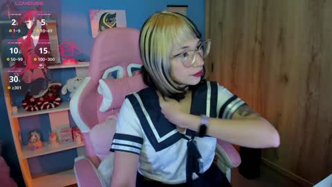 Lenna online show from 02.06.25