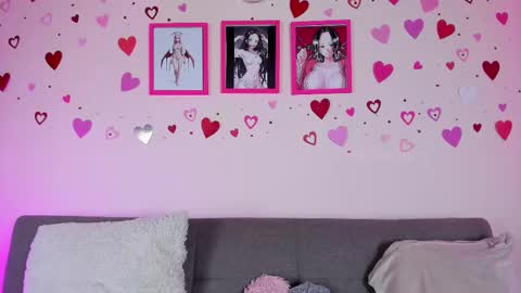 Snapshot of artmiajoy chatting on 02.27.25 MIA OF artmiajoy online show from 02.27.25