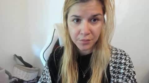 MIA online show from 09.27.25