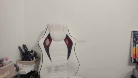 MIA online show from 09.27.25