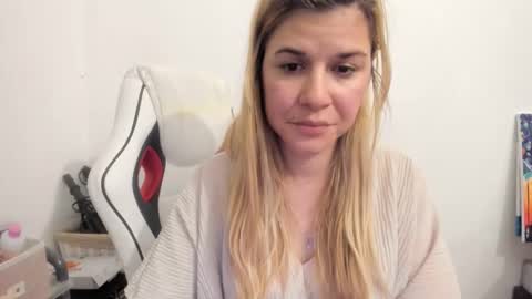 MIA online show from 09.29.25