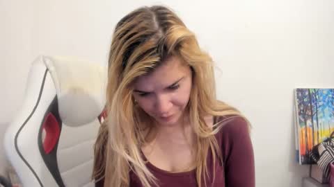 MIA online show from 10.05.25